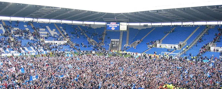 Cầu thủ Reading FC ăn mừng chức vô địch Championship mùa 2005/06 tại Sân Madejski.