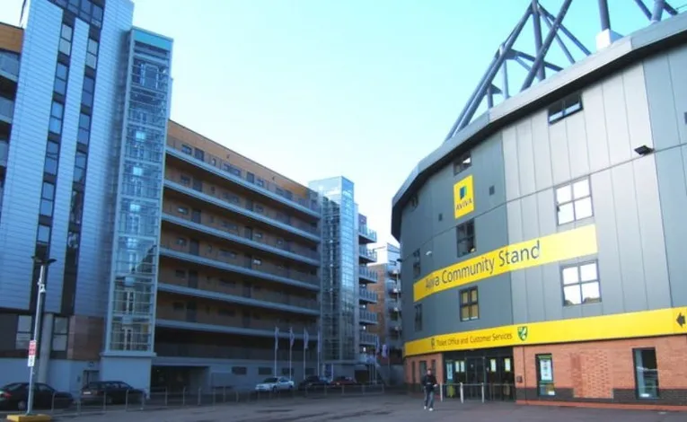 Khán đài Cộng đồng tại Carrow Road