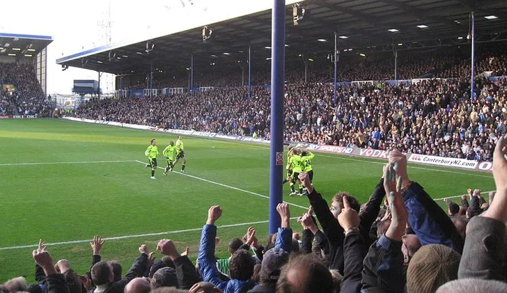 Khán đài North Stand tại Fratton Park, một trong những khán đài chính của sân vận động Portsmouth