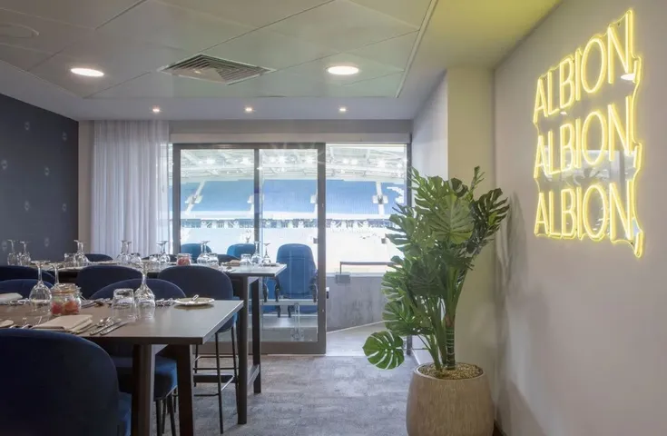 Khu vực hospitality tại sân vận động Falmer của Brighton