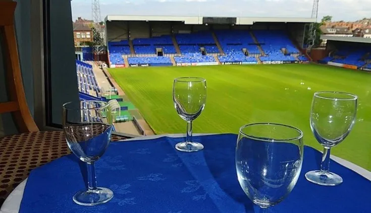 Khu vực phòng VIP dành cho khách hạng sang tại Prenton Park, nội thất sang trọng