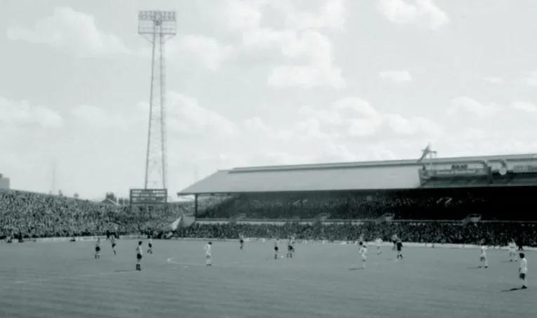 Sân Roker Park, ngôi nhà cũ của Sunderland AFC trước khi chuyển đến The Stadium of Light