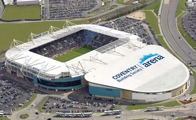Sân vận động Coventry Building Society Arena từ trên cao, biểu tượng của bóng đá Anh tại West Midlands