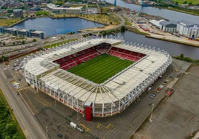 Sân vận động Riverside Middlesbrough nhìn từ trên cao, biểu tượng của bóng đá Anh