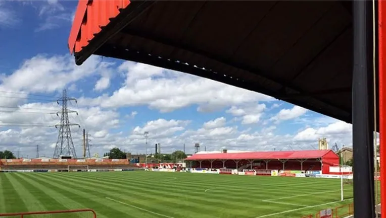 Sơ đồ chỗ ngồi chi tiết tại sân vận động Stonebridge Road của câu lạc bộ Ebbsfleet United